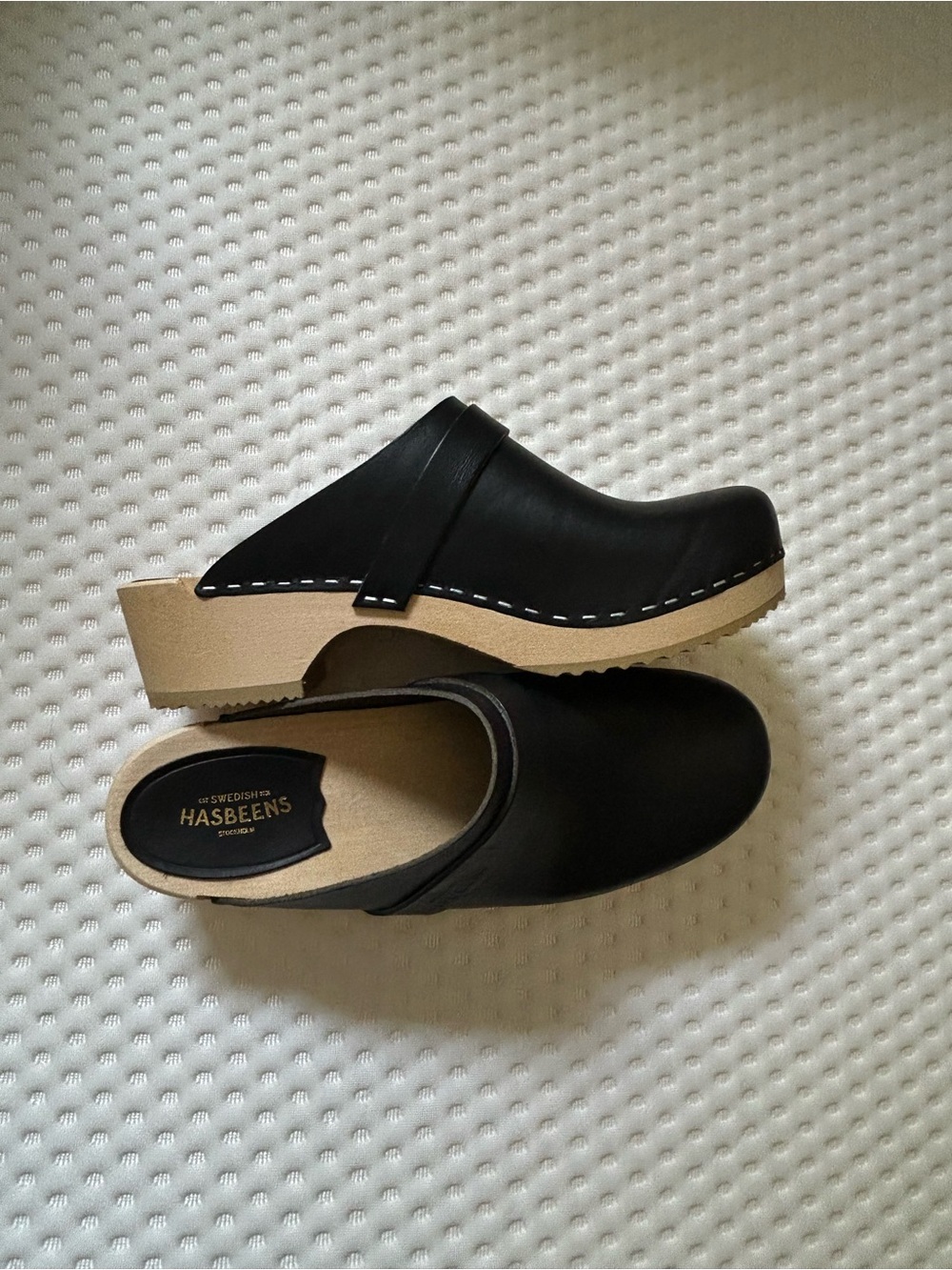 Swedish Hasbeens Swedish Husband Black Leather Clogs EU 39 US 8.5